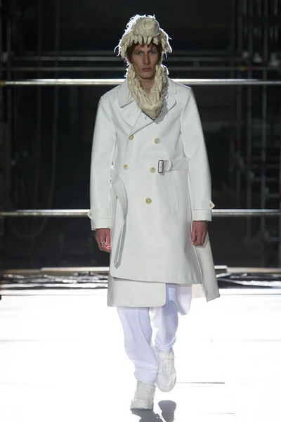 Look 31